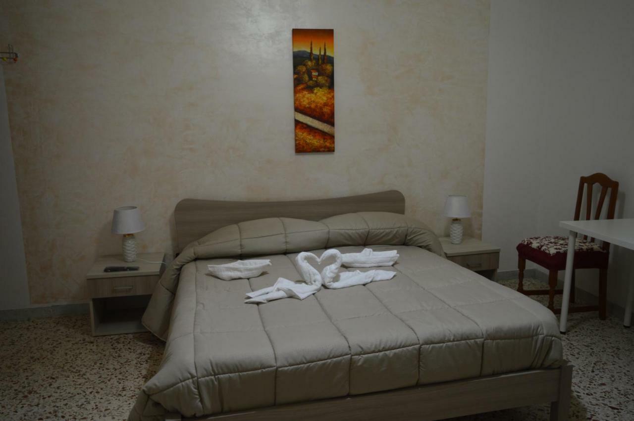 B&B Olympo Салерно Екстериор снимка