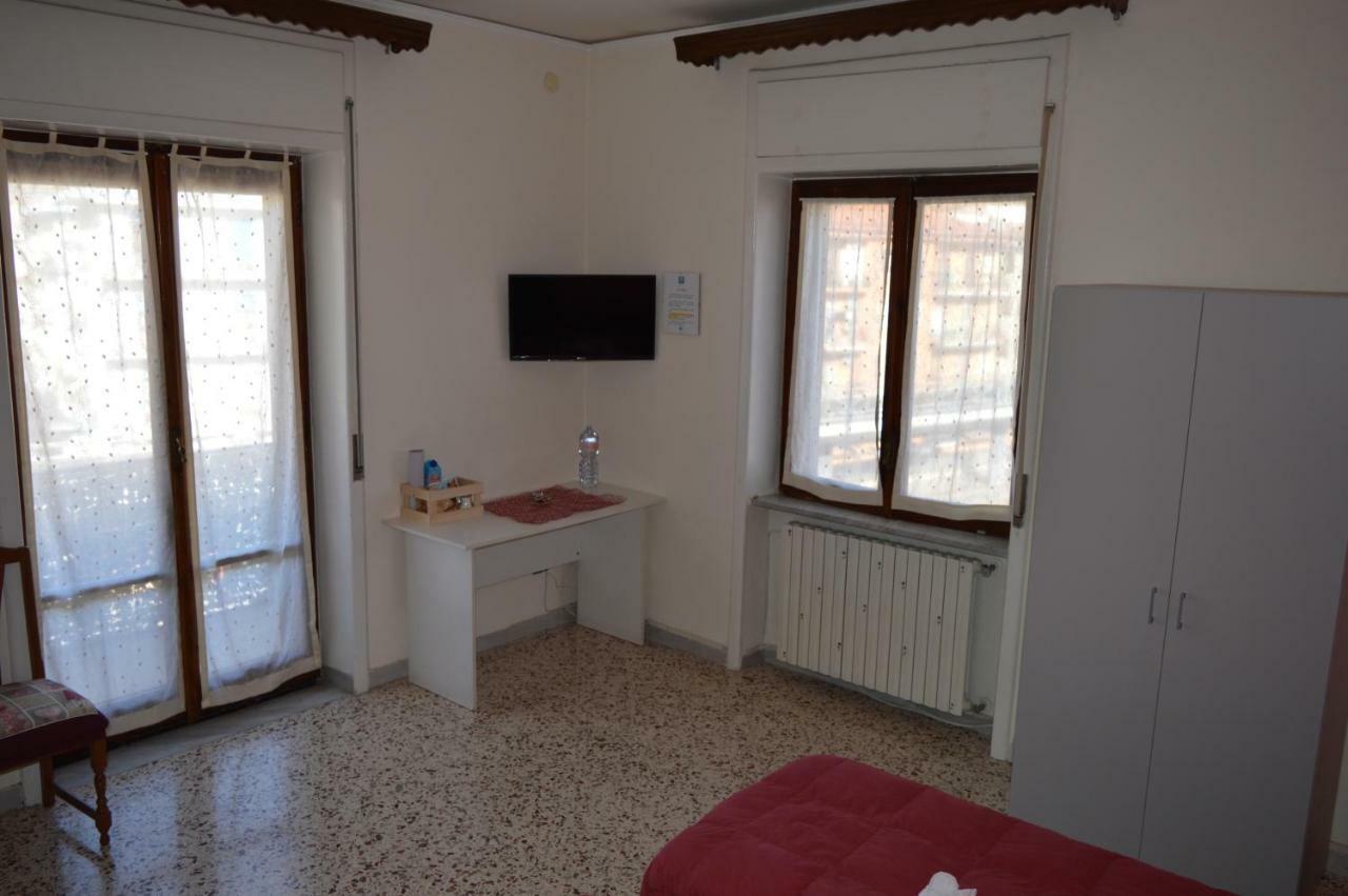 B&B Olympo Салерно Екстериор снимка