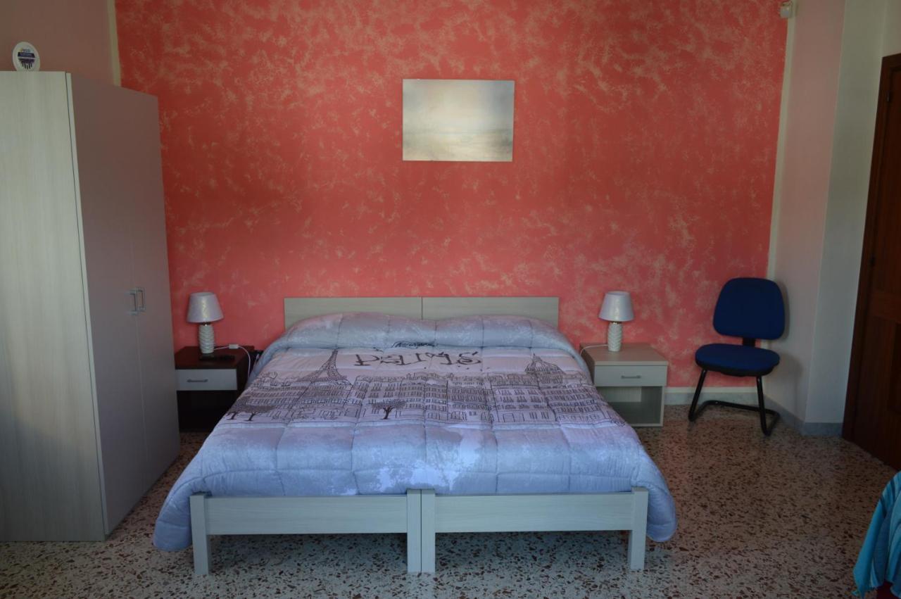 B&B Olympo Салерно Екстериор снимка